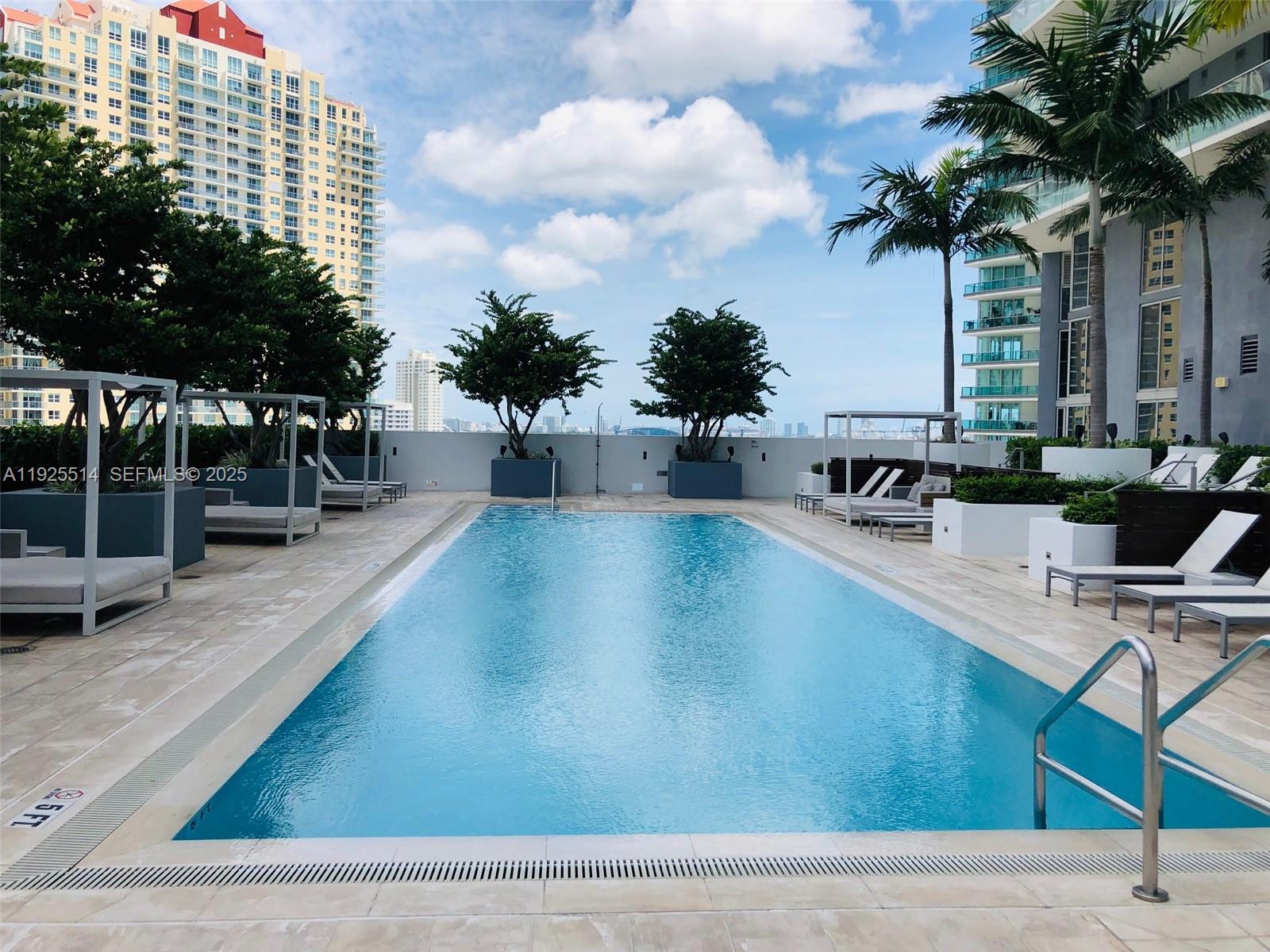 1300 Brickell Bay Dr #3500 Miami, FL 33131