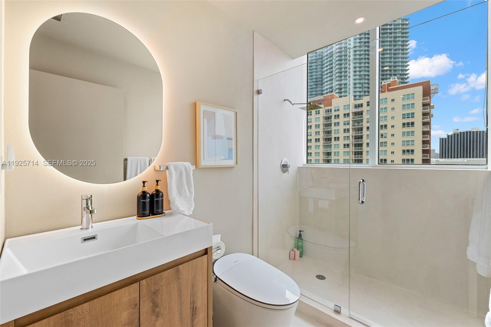 2020 N Bayshore Dr #810 Miami, FL 33137