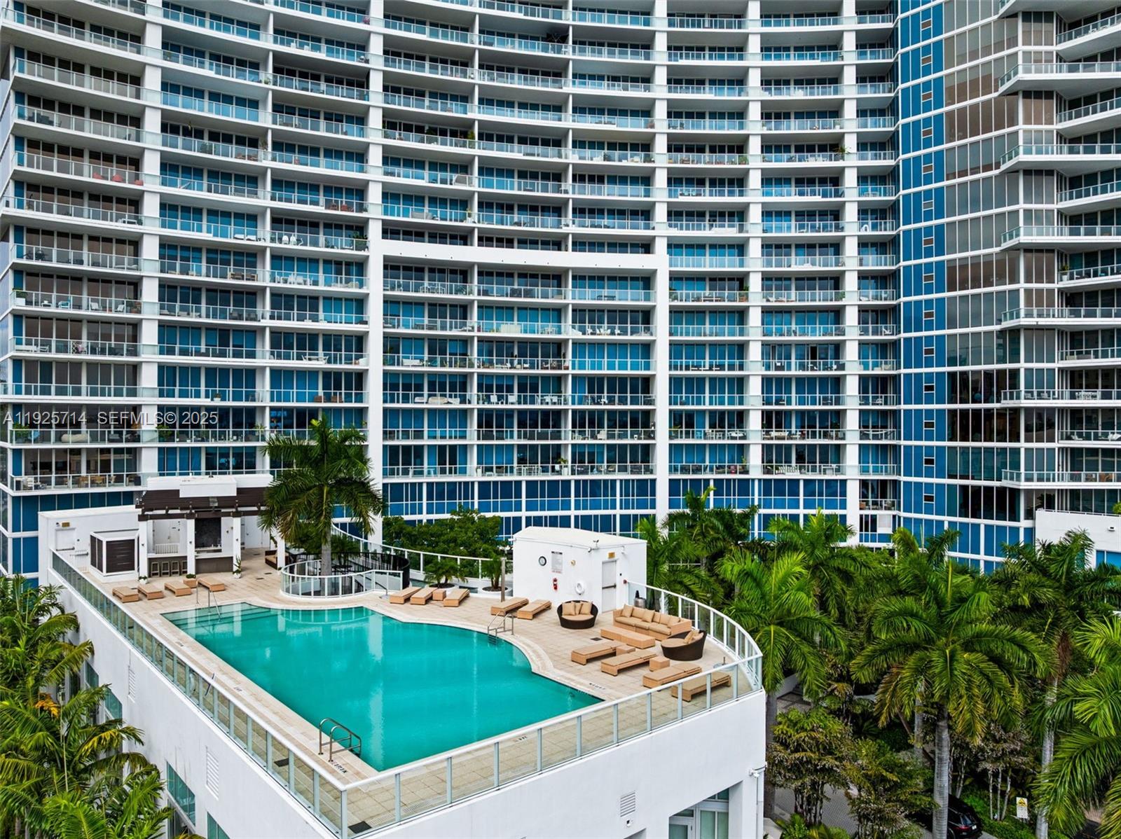 2020 N Bayshore Dr #810 Miami, FL 33137