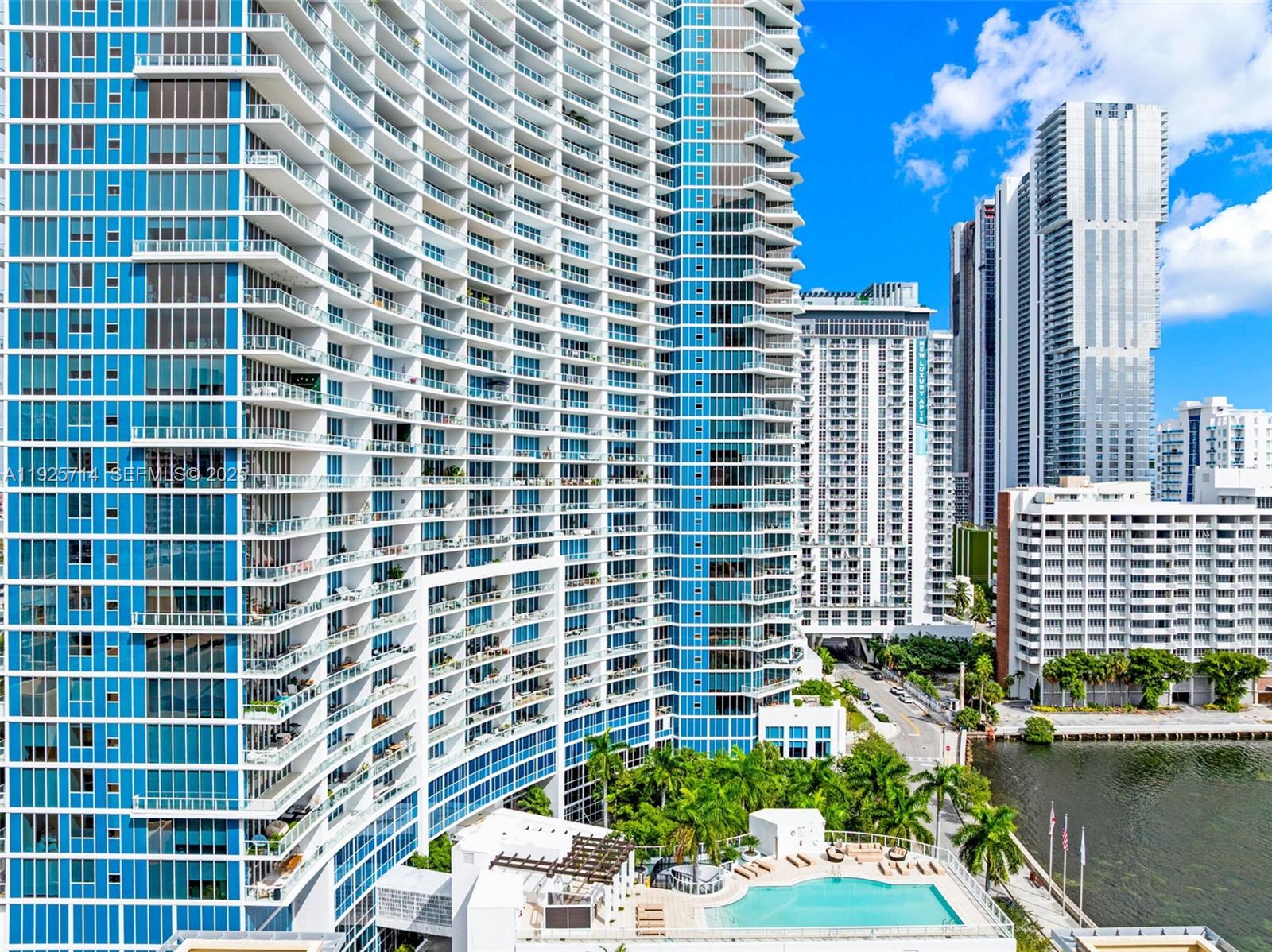 2020 N Bayshore Dr #810 Miami, FL 33137