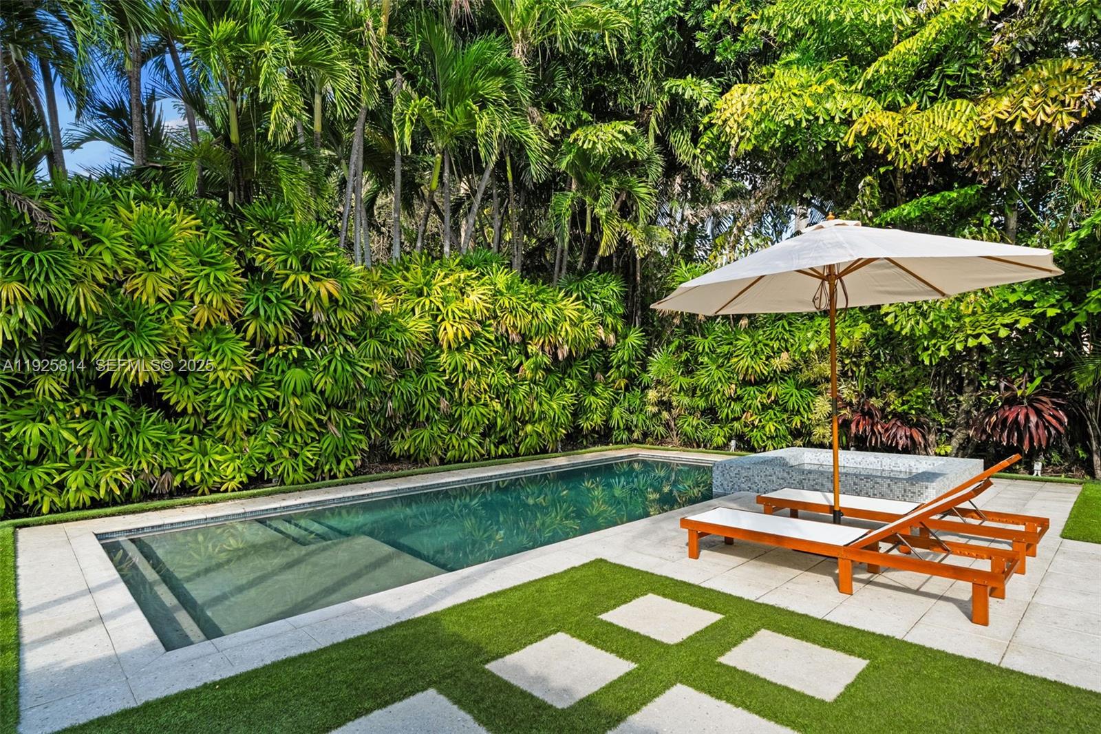 45 SW 19th Rd Miami, FL 33129