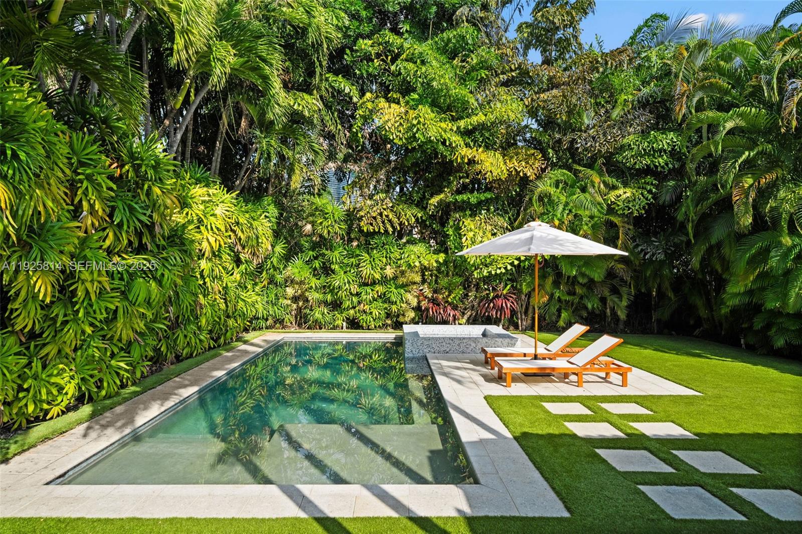 45 SW 19th Rd Miami, FL 33129