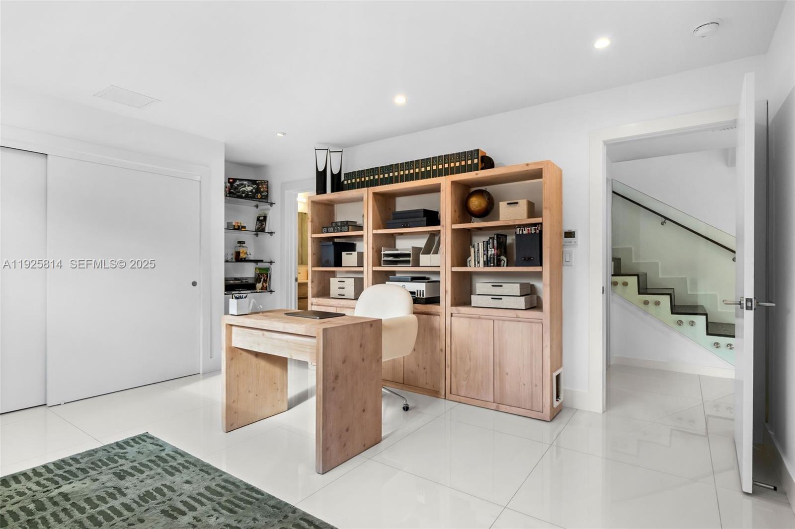 45 SW 19th Rd Miami, FL 33129