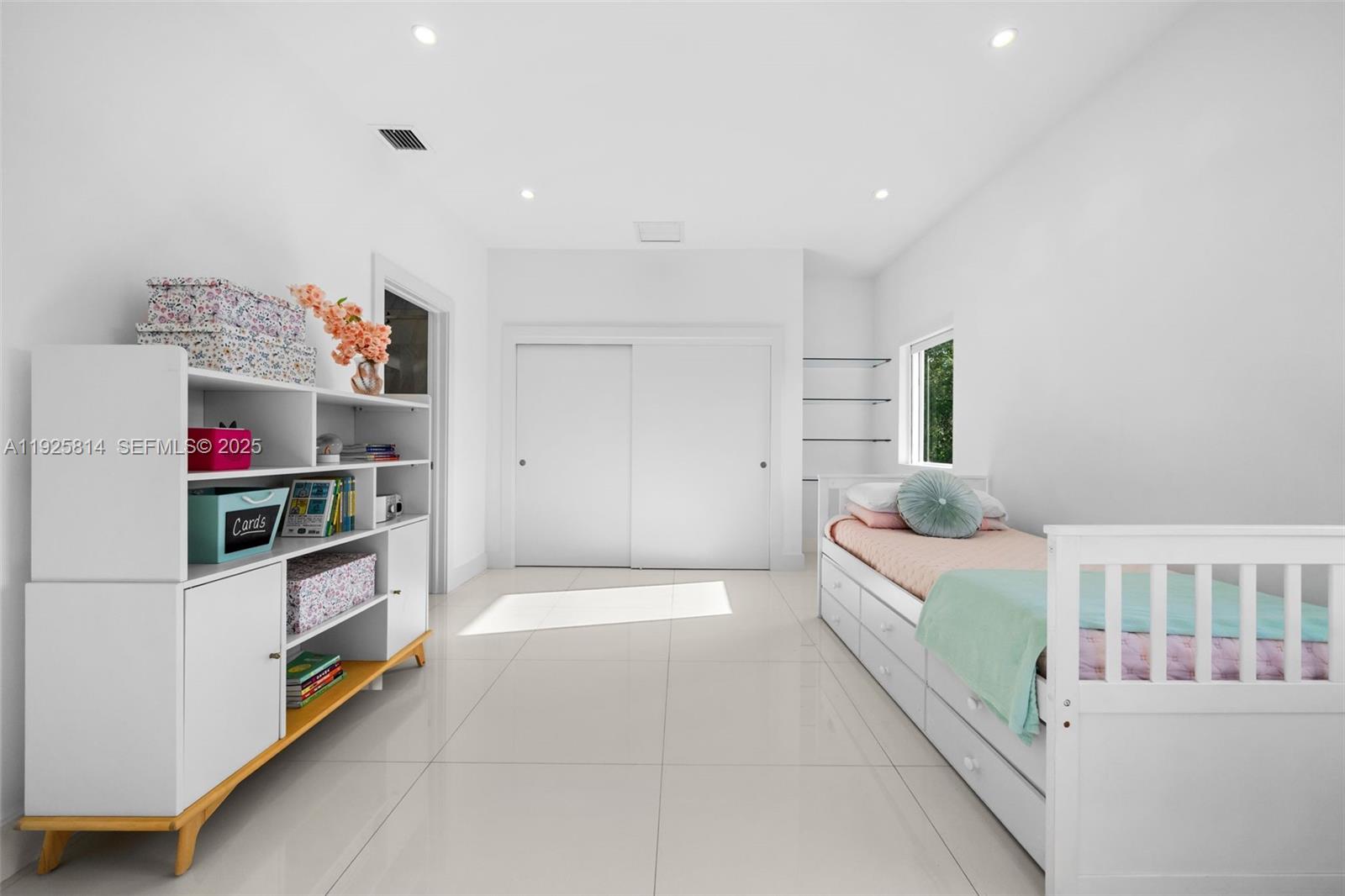 45 SW 19th Rd Miami, FL 33129