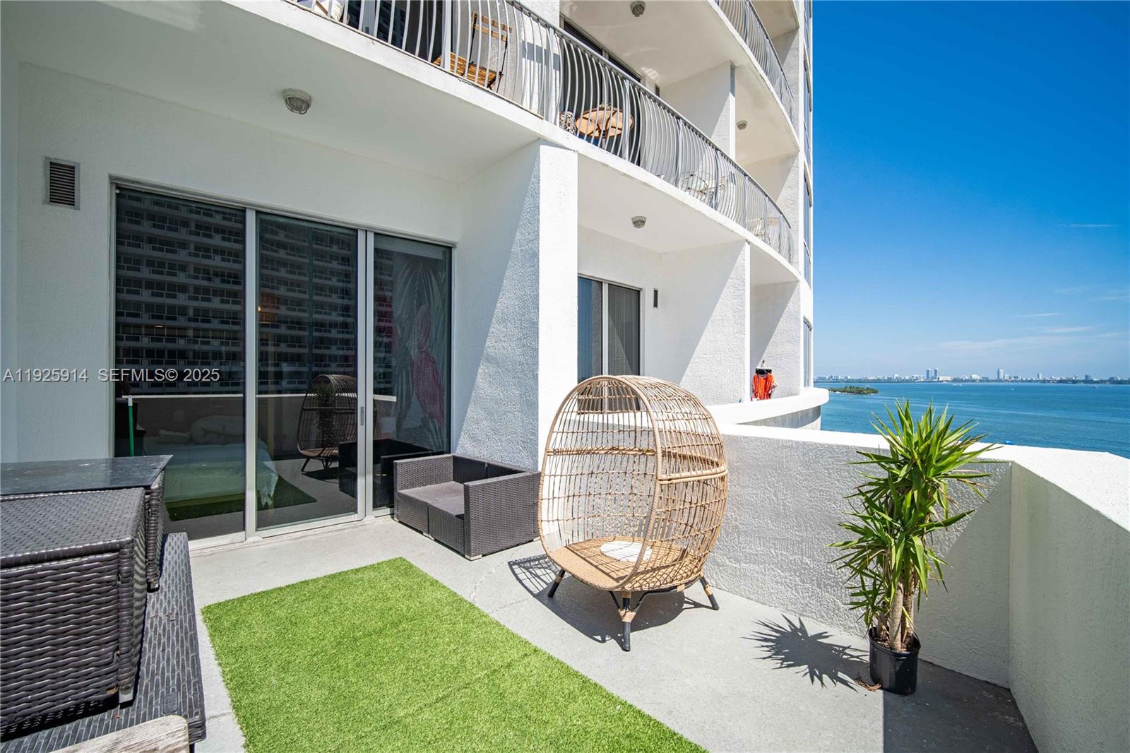 1750 N Bayshore Dr #1108 Miami, FL 33132