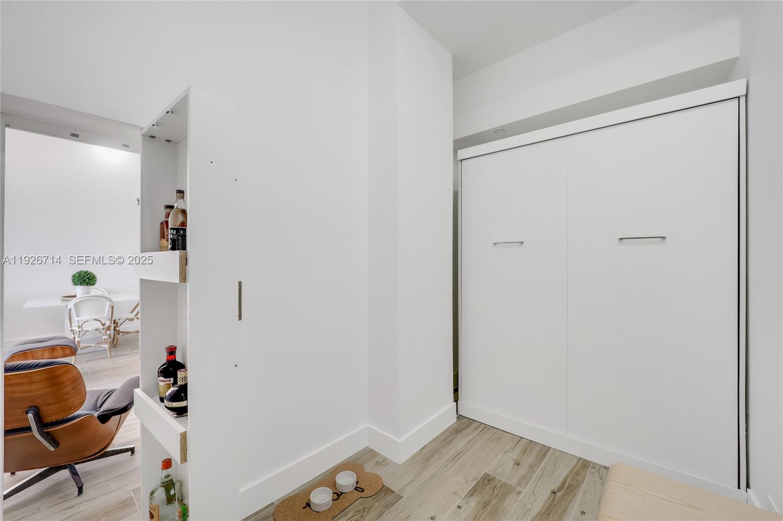 2301 Collins Ave #1625 Miami Beach, FL 33139