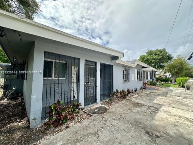 248 NW 69th St Miami, FL 33150