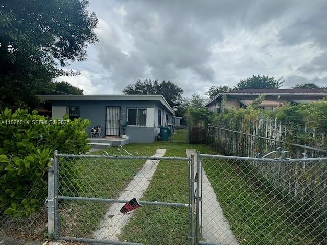 248 NW 69th St Miami, FL 33150