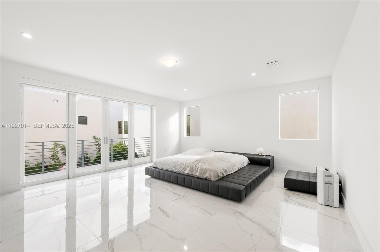 7455 NW 103rd Pl Doral, FL 33178