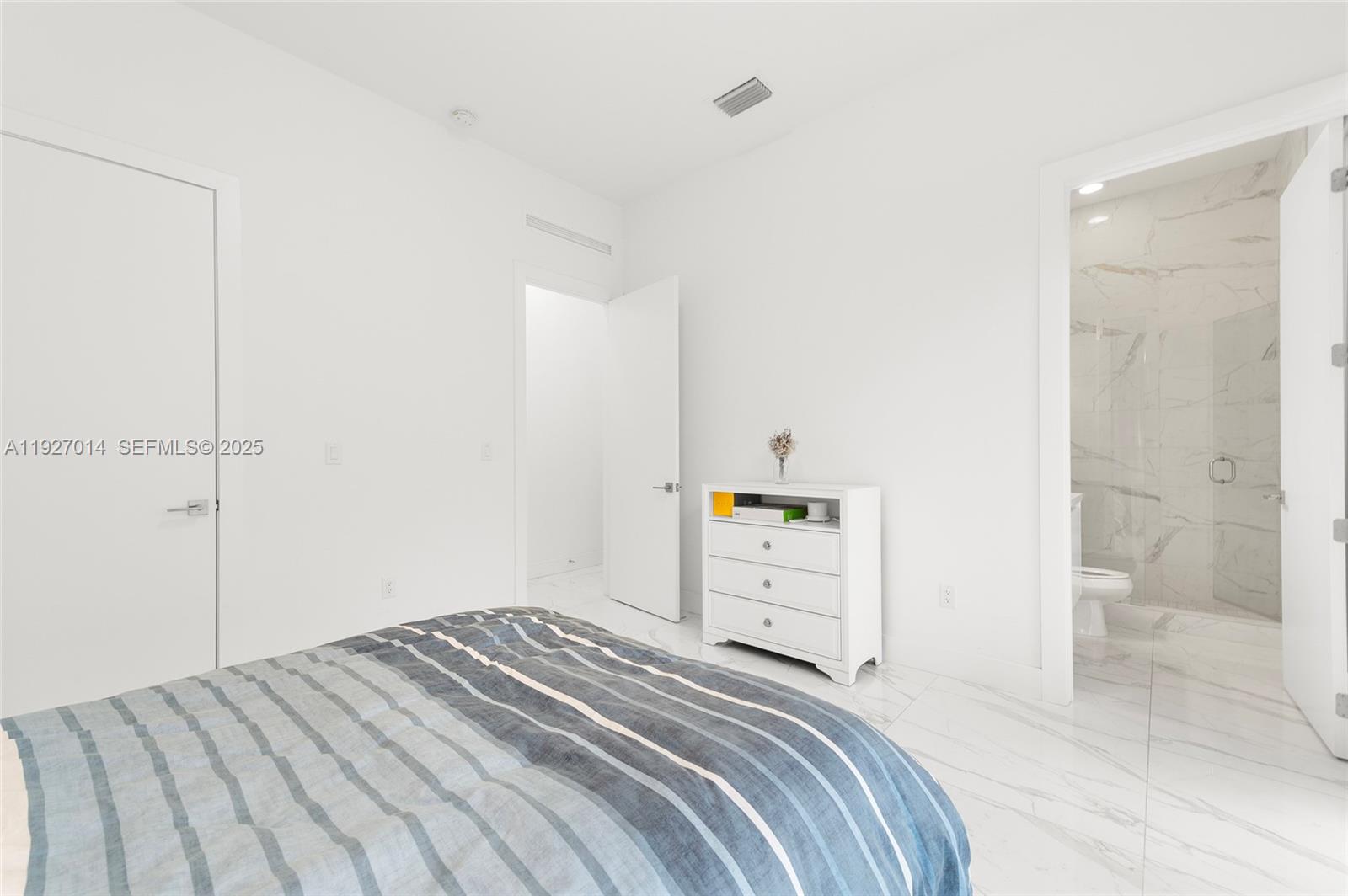 7455 NW 103rd Pl Doral, FL 33178