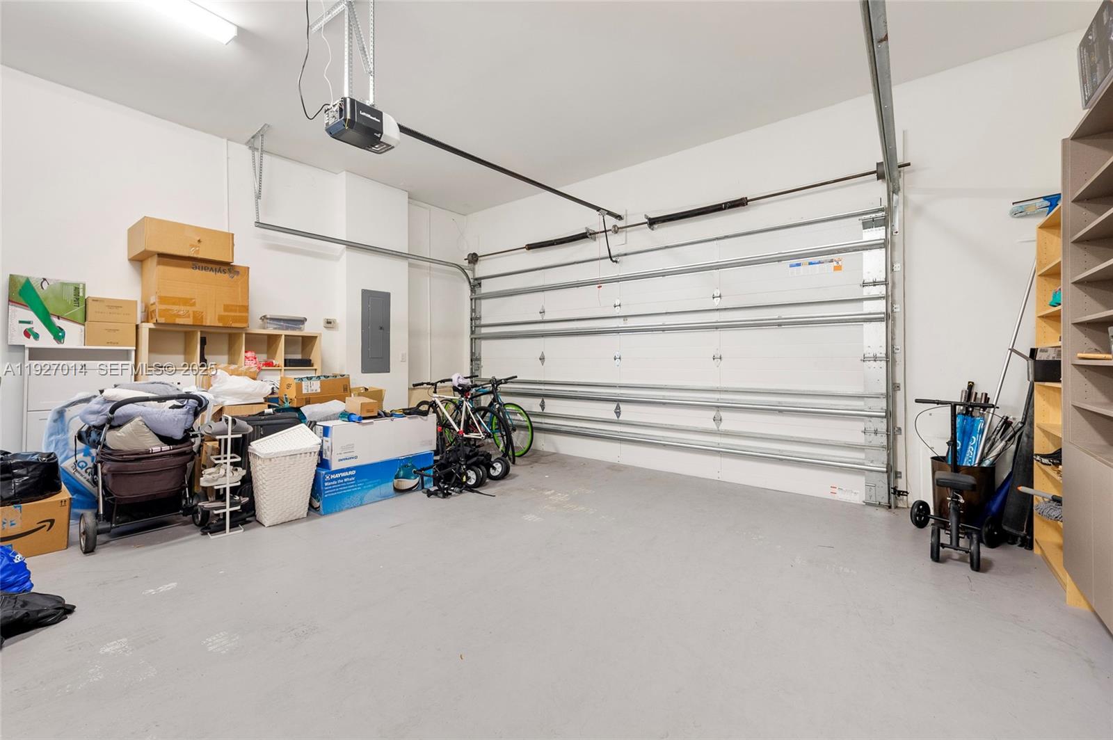 7455 NW 103rd Pl Doral, FL 33178