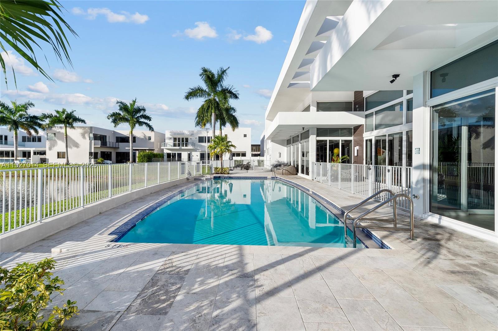 7455 NW 103rd Pl Doral, FL 33178