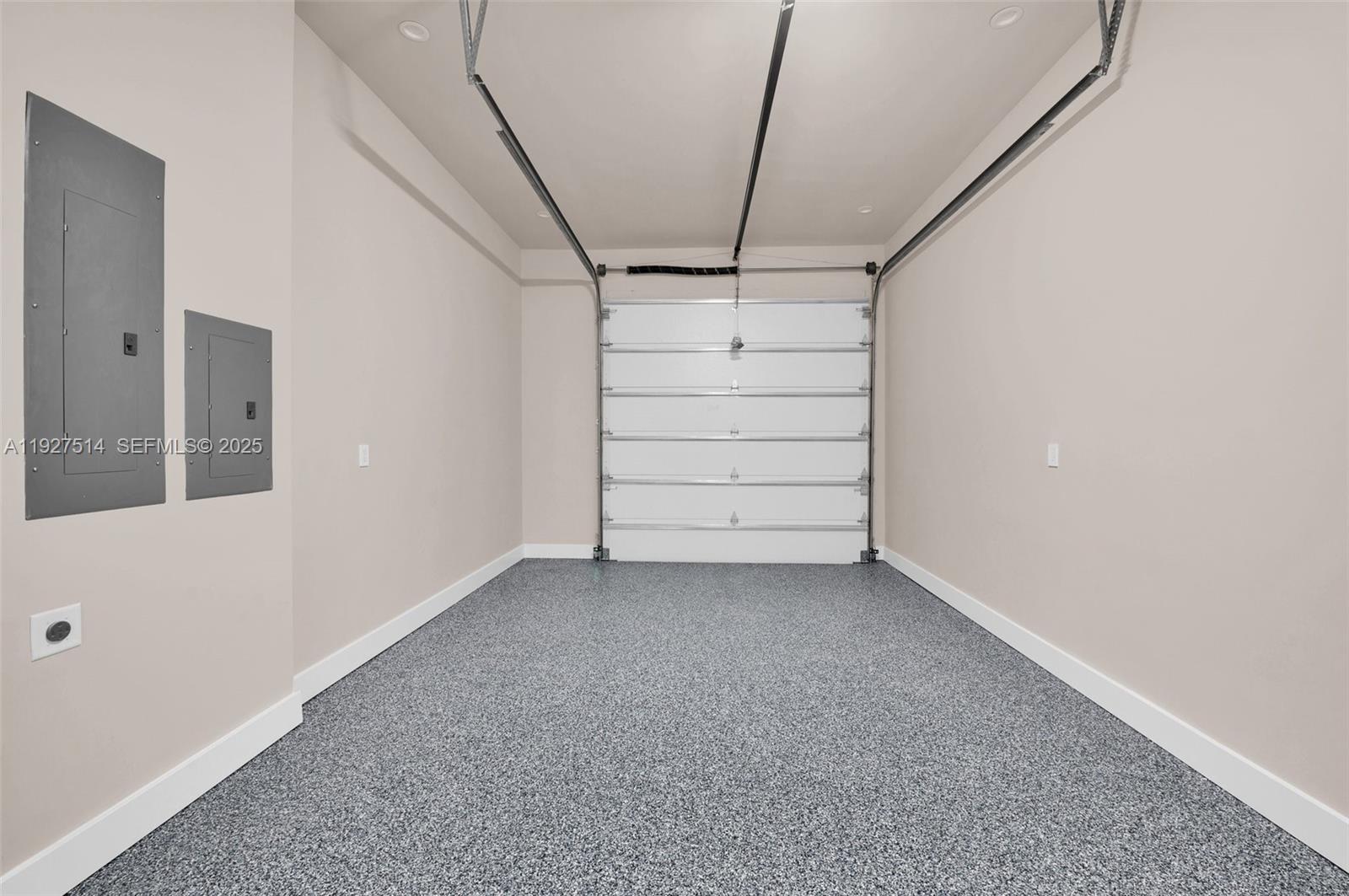 915 NE 17th Ter Fort Lauderdale, FL 33304