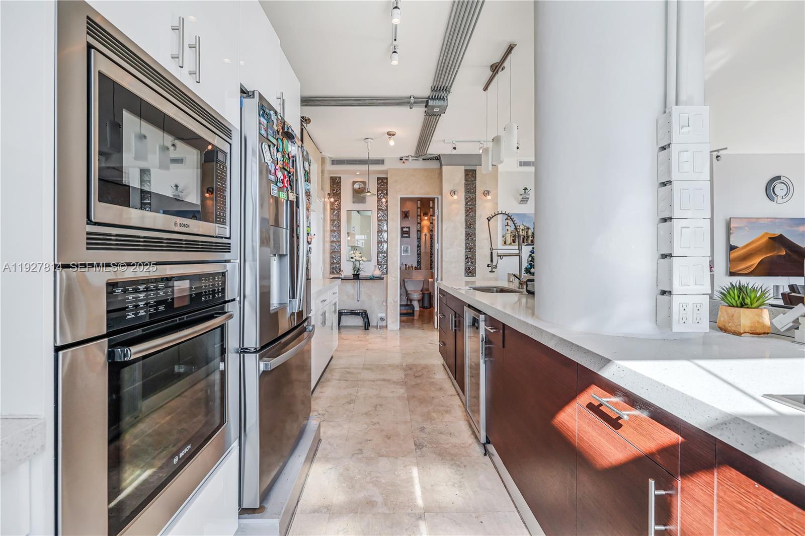 3180 SW 22nd Ter #PH201 Miami, FL 33145