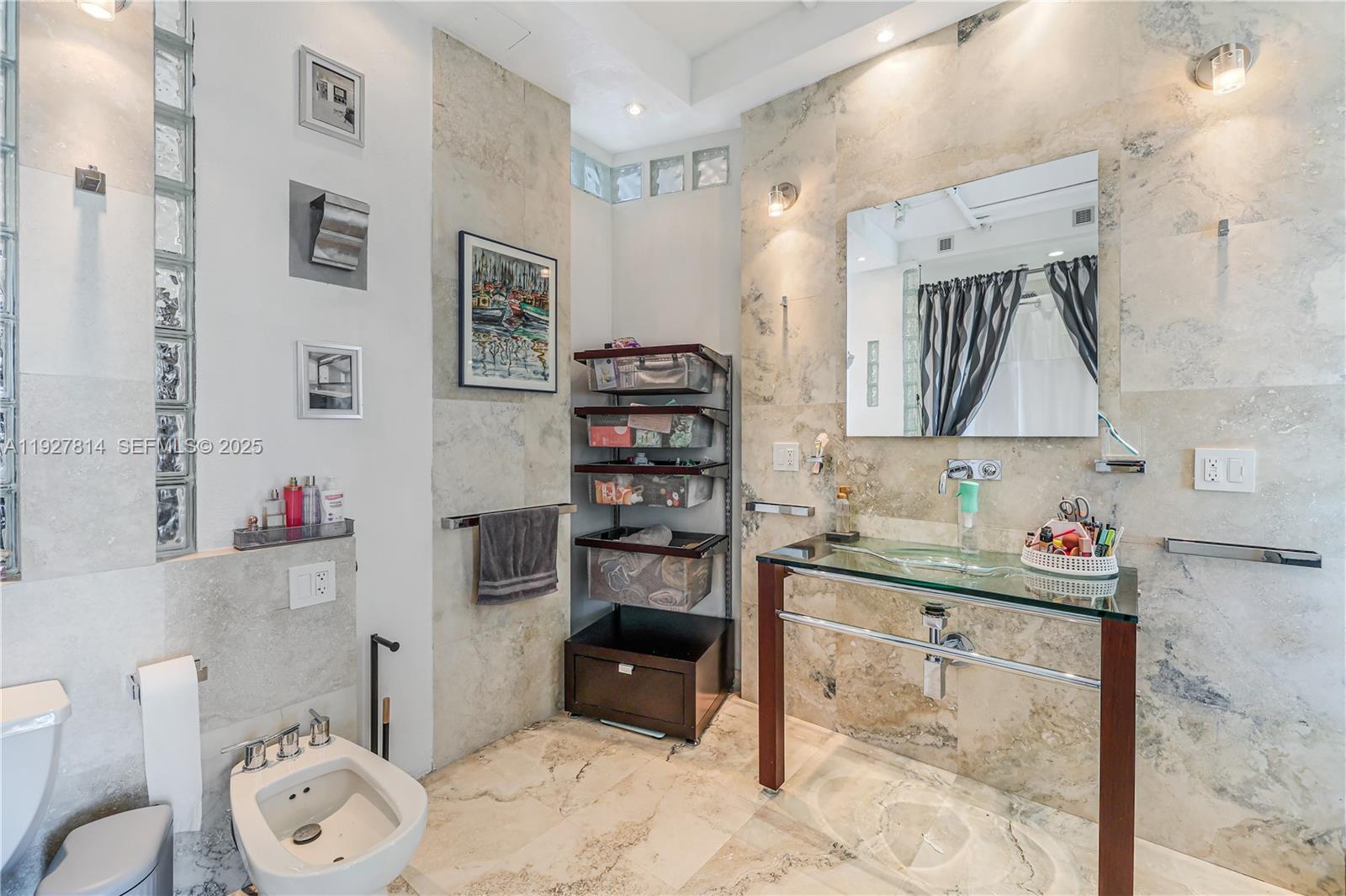 3180 SW 22nd Ter #PH201 Miami, FL 33145