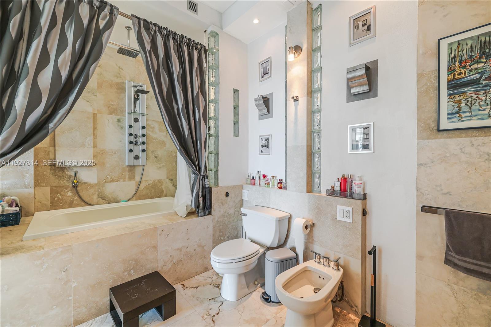 3180 SW 22nd Ter #PH201 Miami, FL 33145