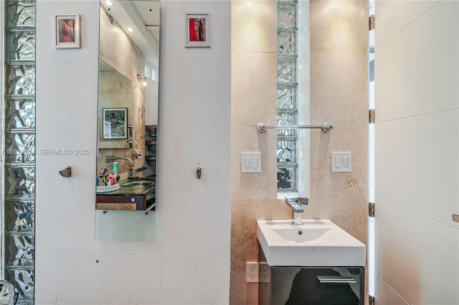 3180 SW 22nd Ter #PH201 Miami, FL 33145