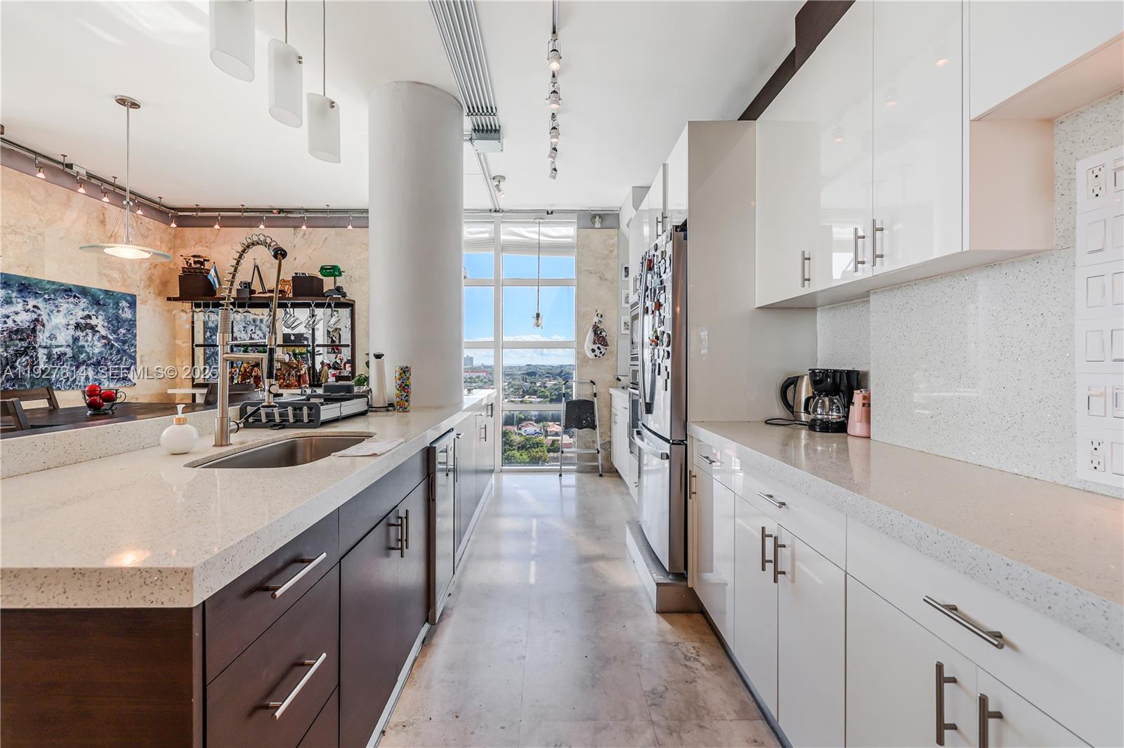 3180 SW 22nd Ter #PH201 Miami, FL 33145