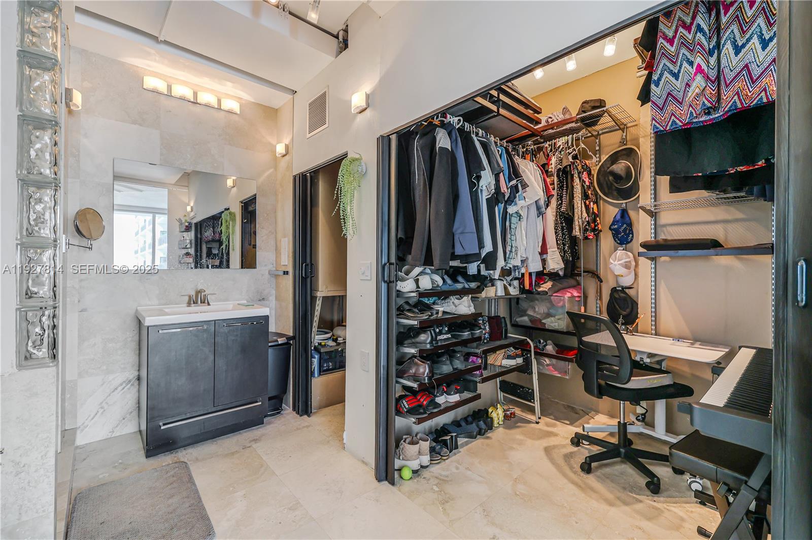 3180 SW 22nd Ter #PH201 Miami, FL 33145