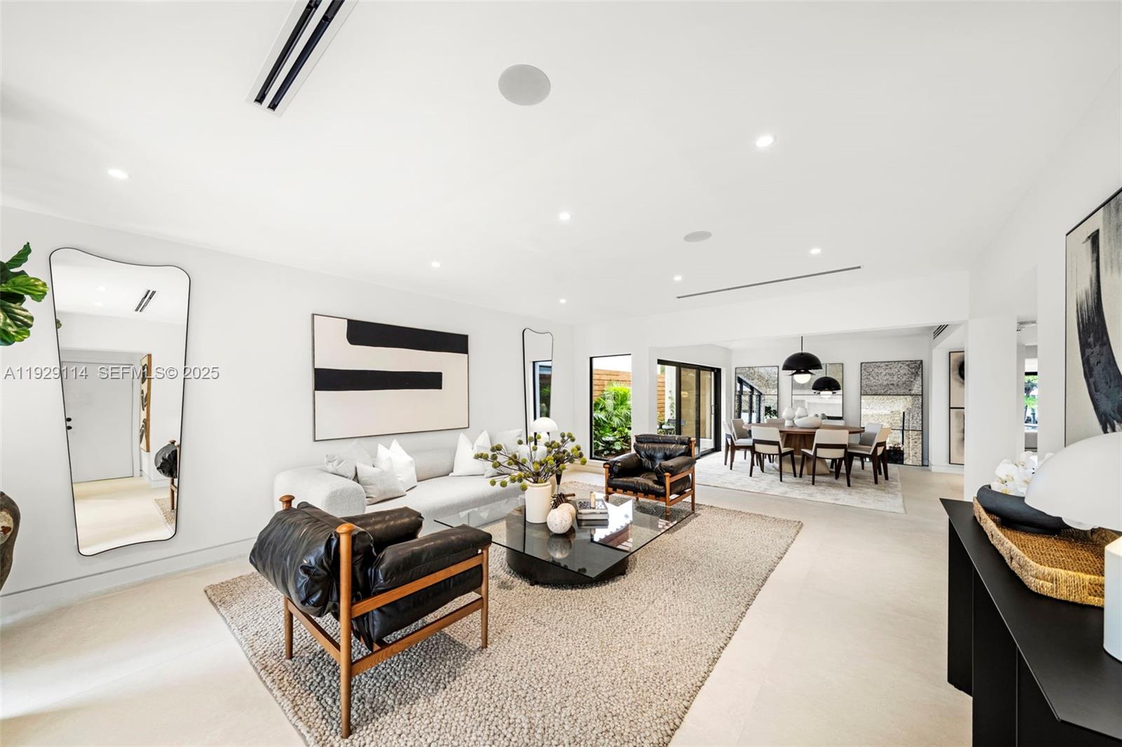 1815 Fairhaven Pl Miami, FL 33133