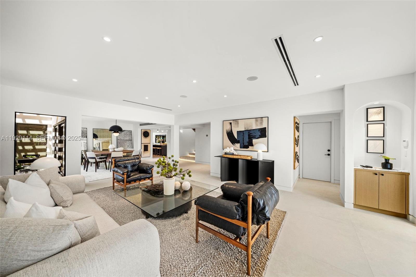 1815 Fairhaven Pl Miami, FL 33133