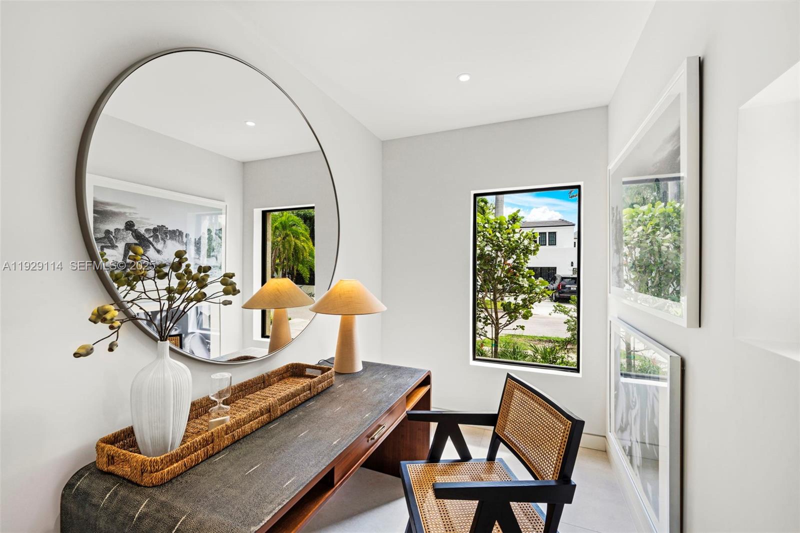 1815 Fairhaven Pl Miami, FL 33133