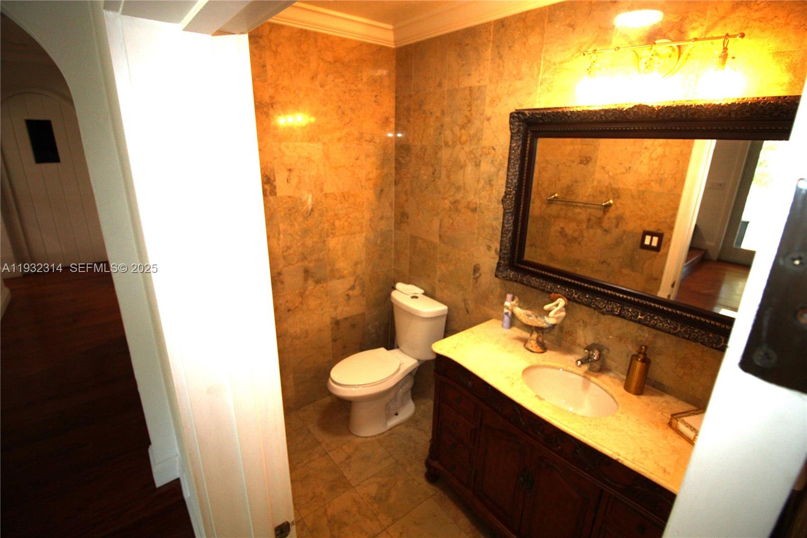 6750 Granada Blvd Coral Gables, FL 33146