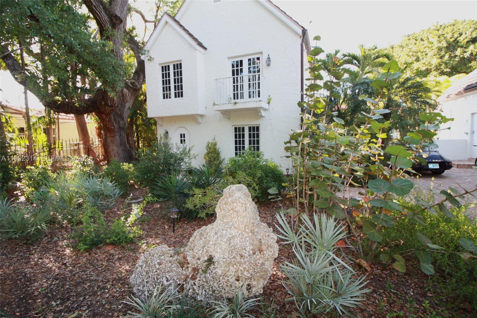 6750 Granada Blvd Coral Gables, FL 33146