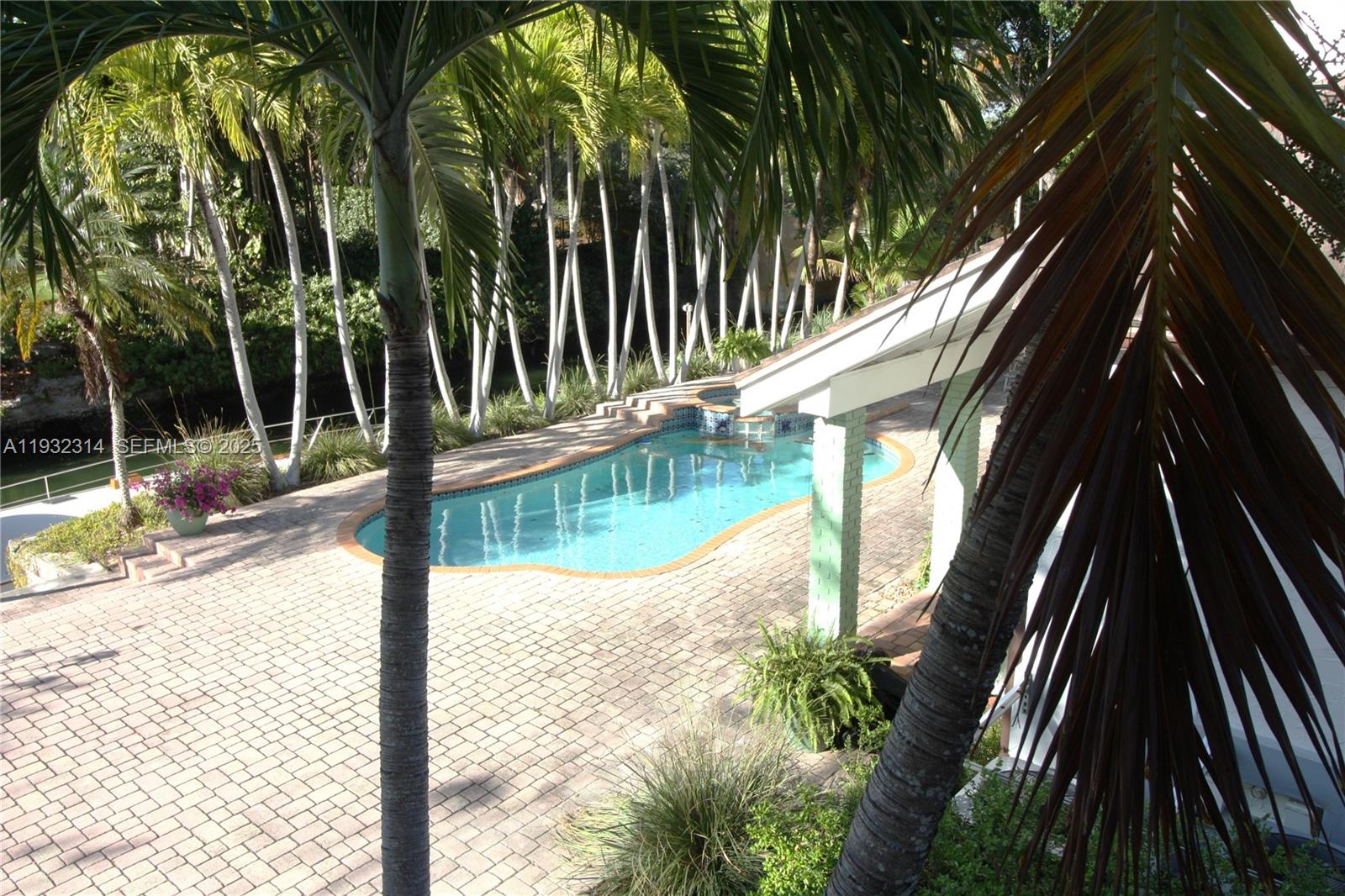 6750 Granada Blvd Coral Gables, FL 33146