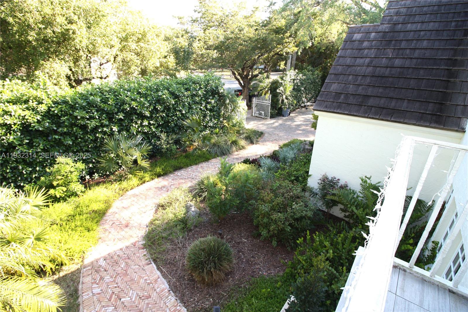 6750 Granada Blvd Coral Gables, FL 33146