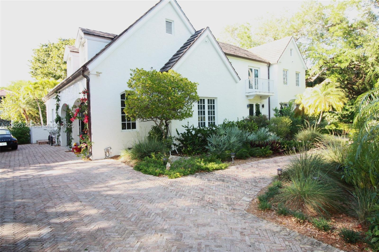 6750 Granada Blvd Coral Gables, FL 33146