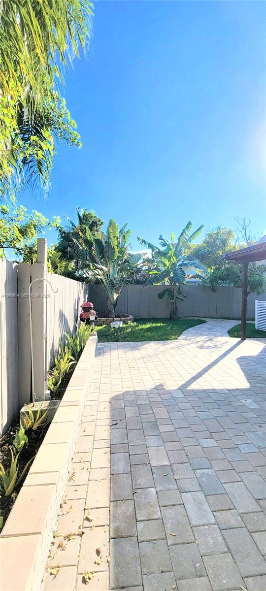 22225 SW 100th Ave Cutler Bay, FL 33190