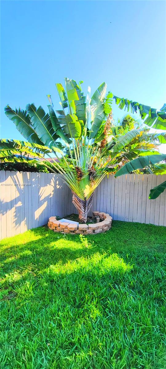 22225 SW 100th Ave Cutler Bay, FL 33190