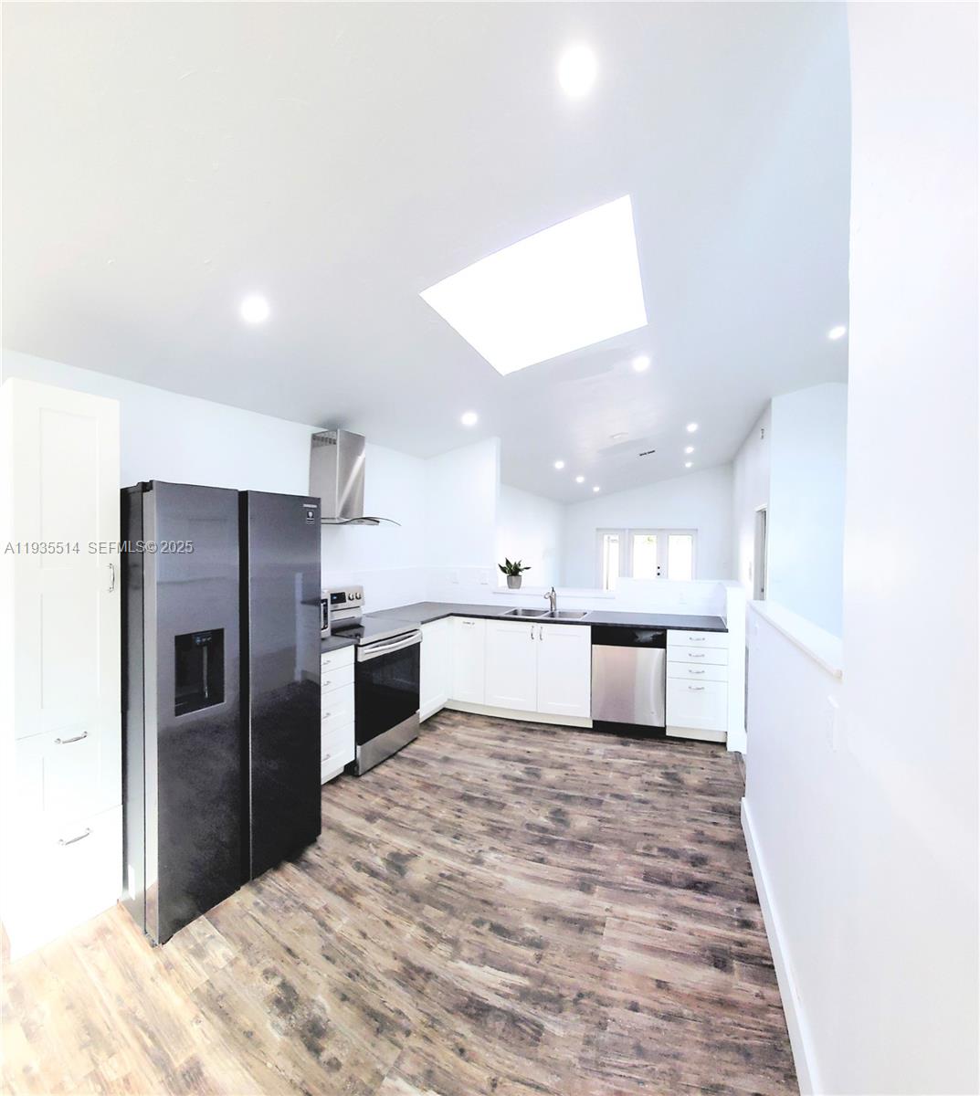 22225 SW 100th Ave Cutler Bay, FL 33190