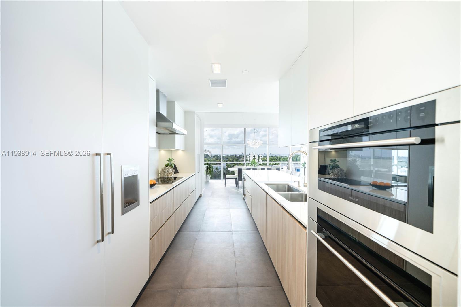 6103 Aqua Ave #701 Miami Beach, FL 33141