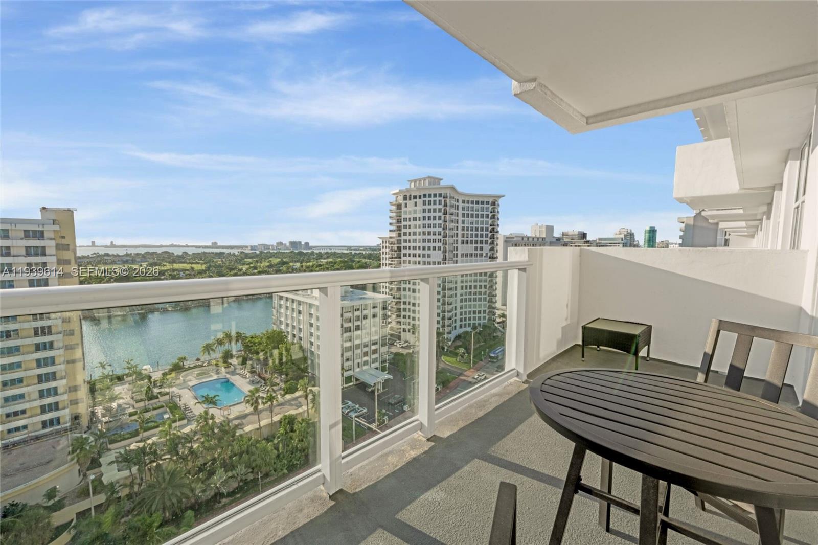 5601 Collins Ave #1618 Miami Beach, FL 33140