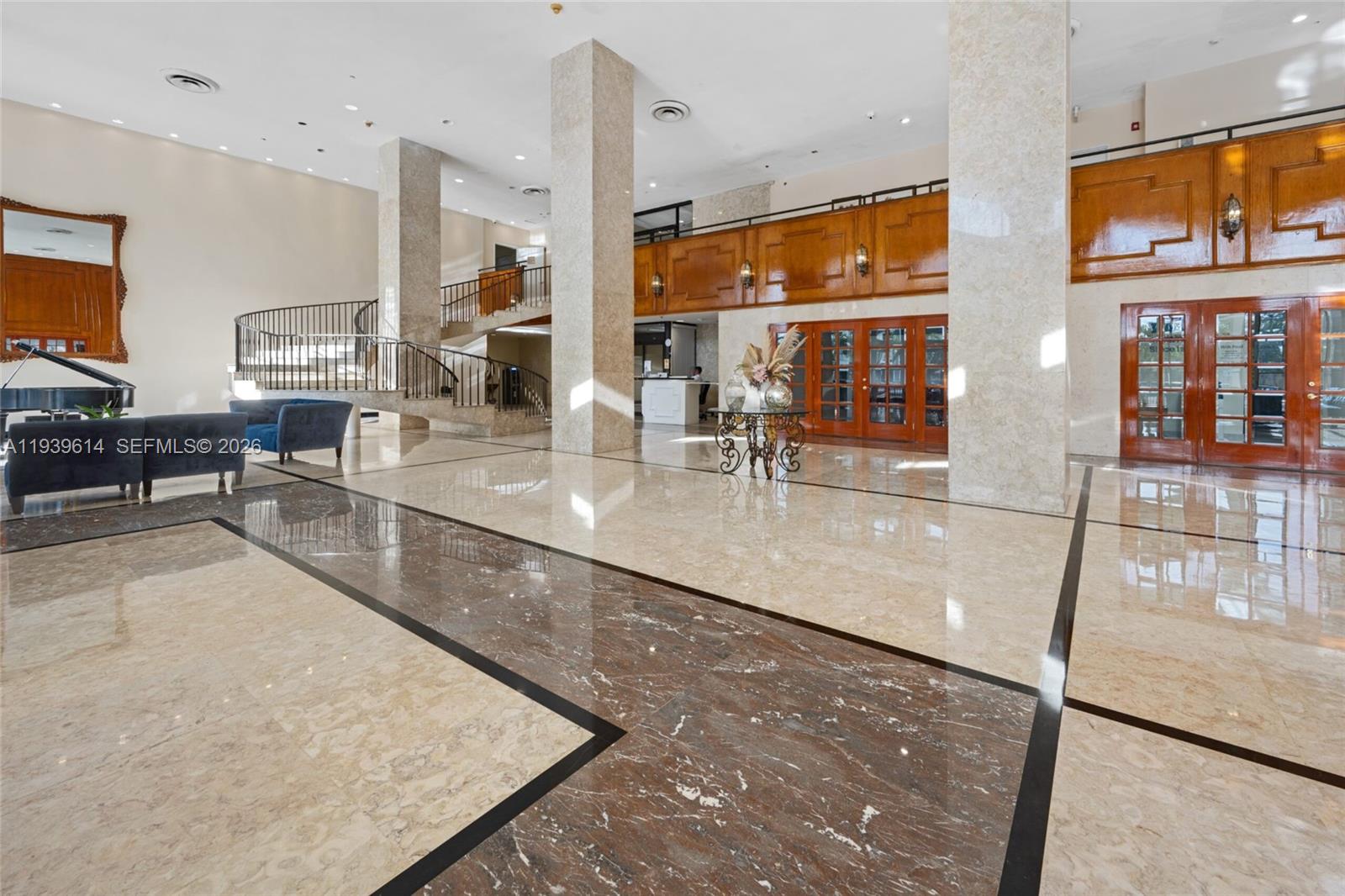 5601 Collins Ave #1618 Miami Beach, FL 33140