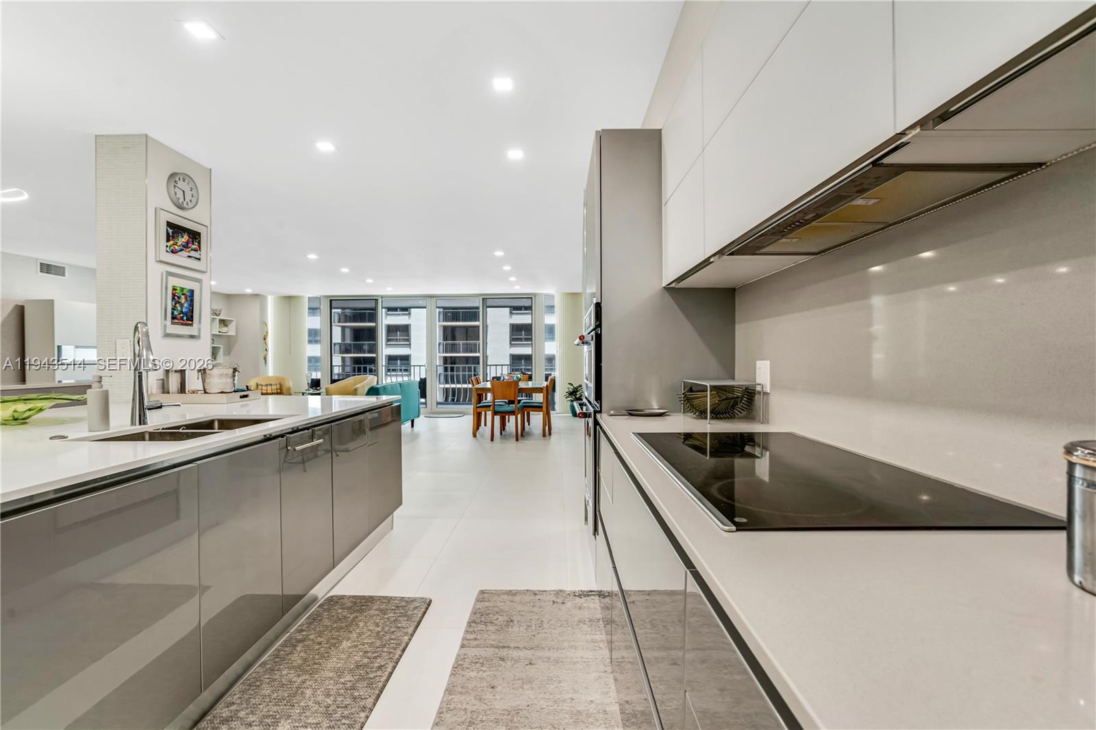 10155 Collins Ave #606 Bal Harbour, FL 33154