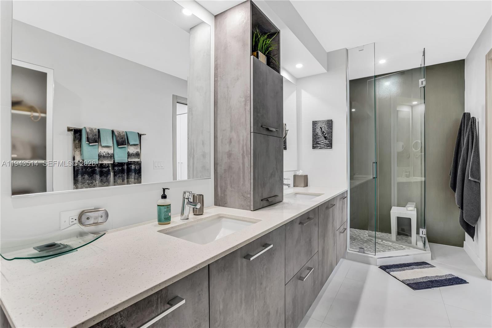 10155 Collins Ave #606 Bal Harbour, FL 33154