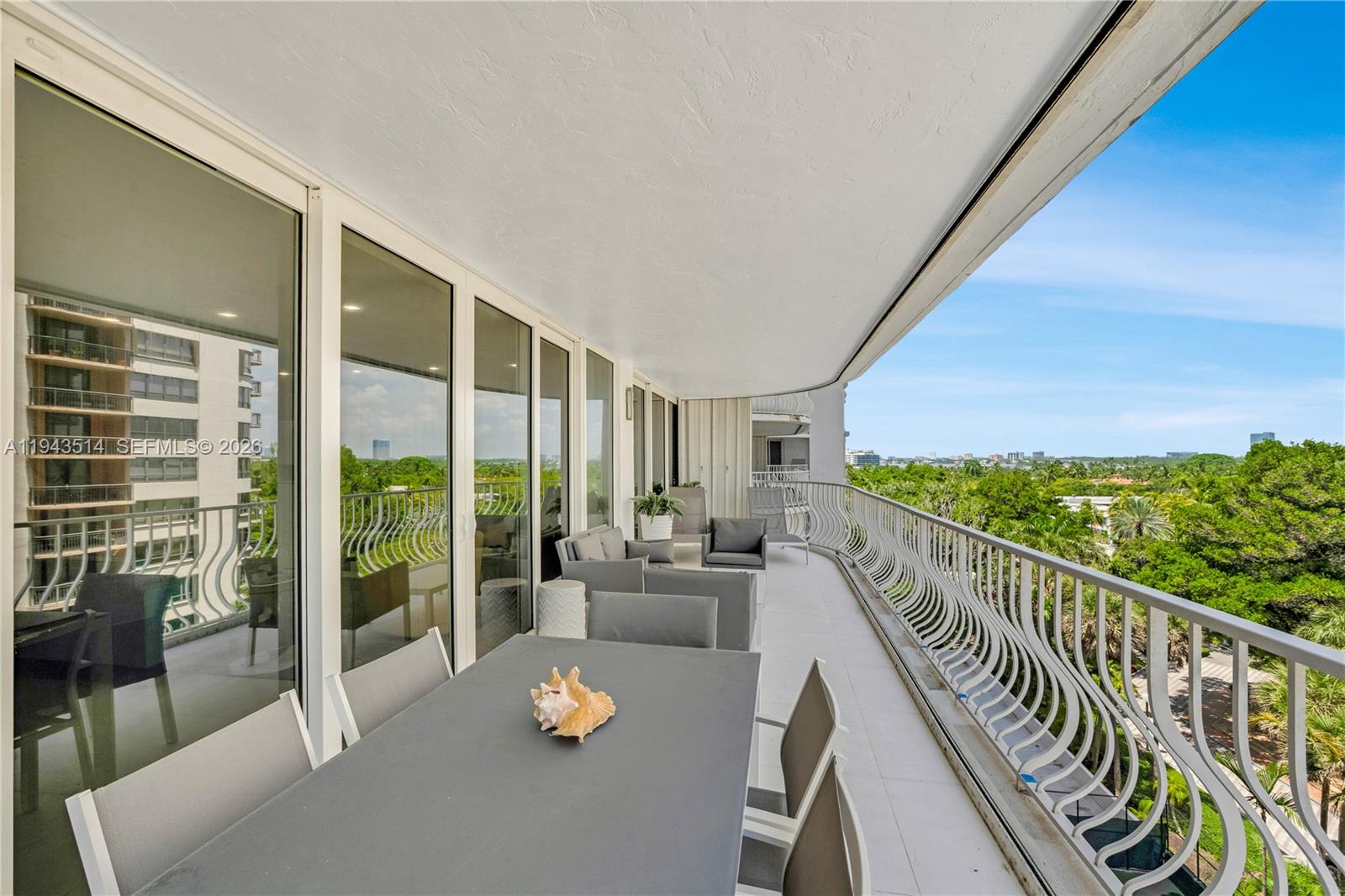 10155 Collins Ave #606 Bal Harbour, FL 33154