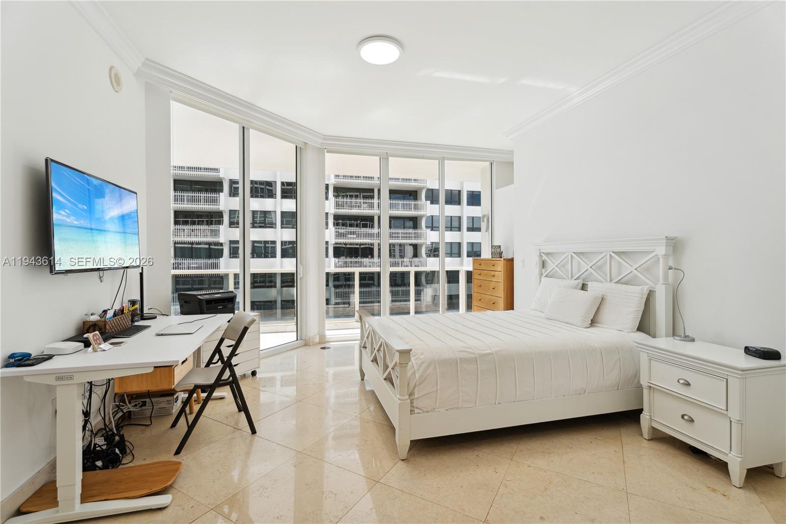 10225 Collins Ave #904 Bal Harbour, FL 33154