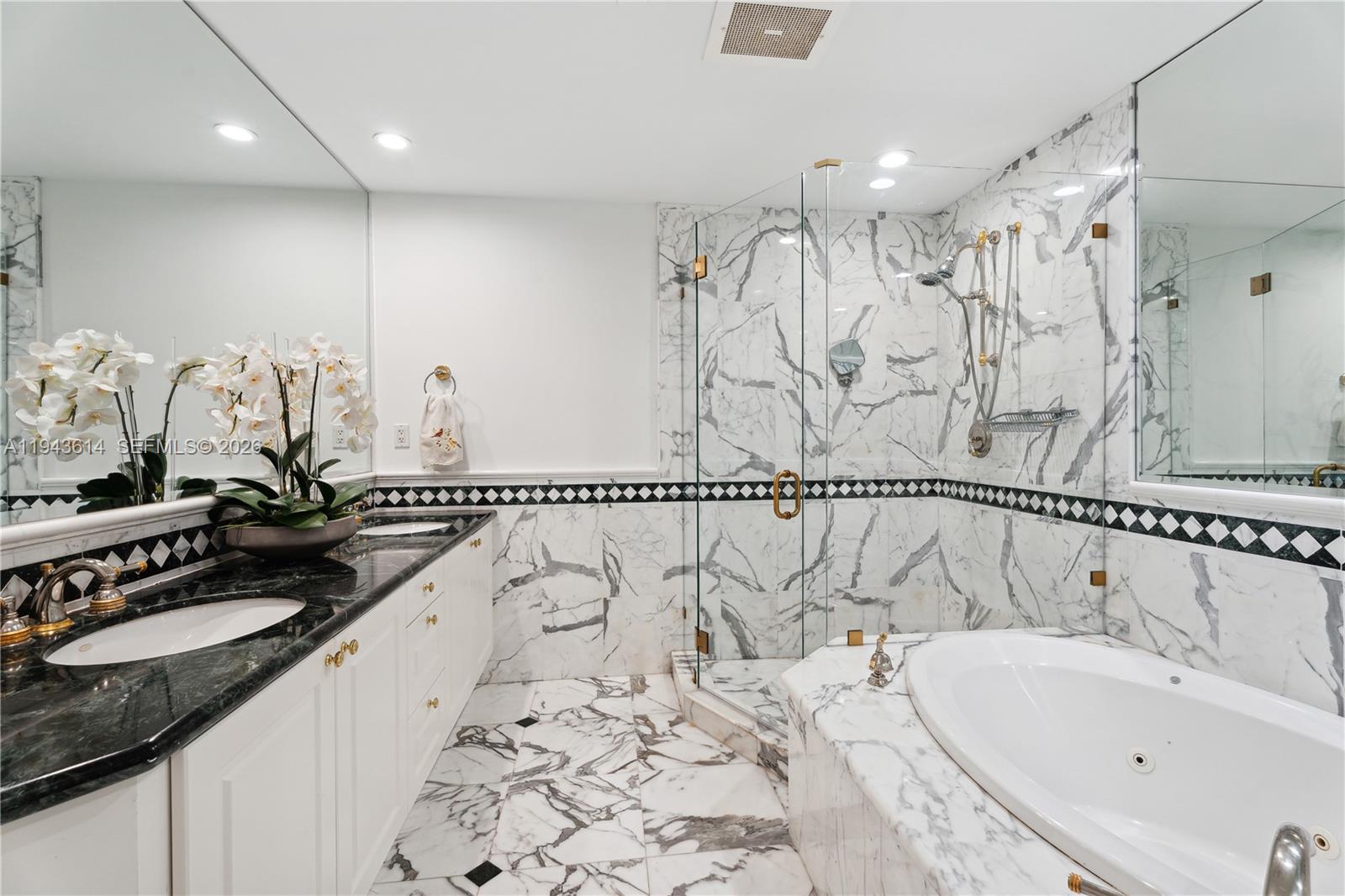 10225 Collins Ave #904 Bal Harbour, FL 33154