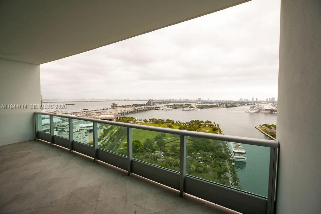 image 900 Biscayne Bay11