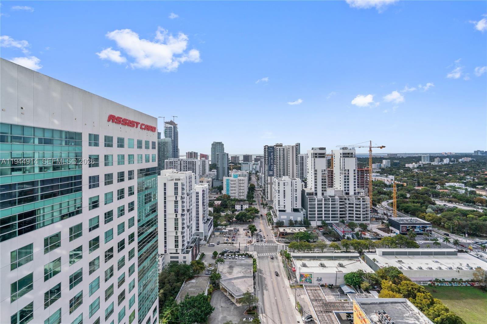 185 SW 7th St #2702 Miami, FL 33130