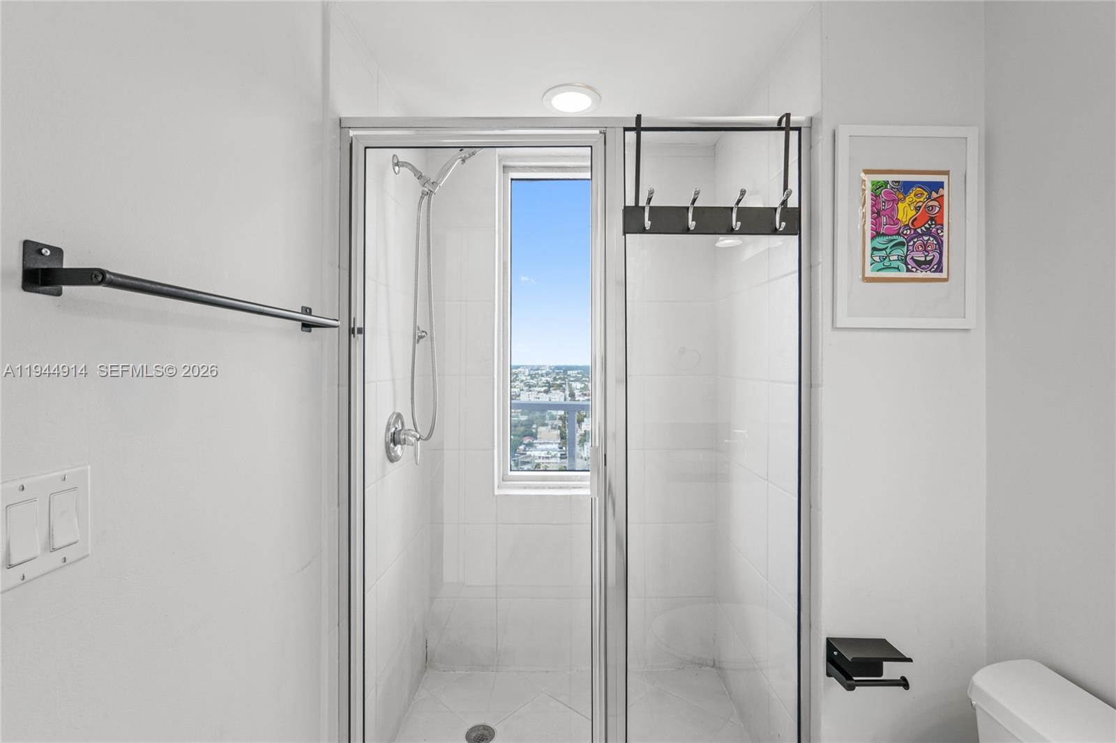 185 SW 7th St #2702 Miami, FL 33130