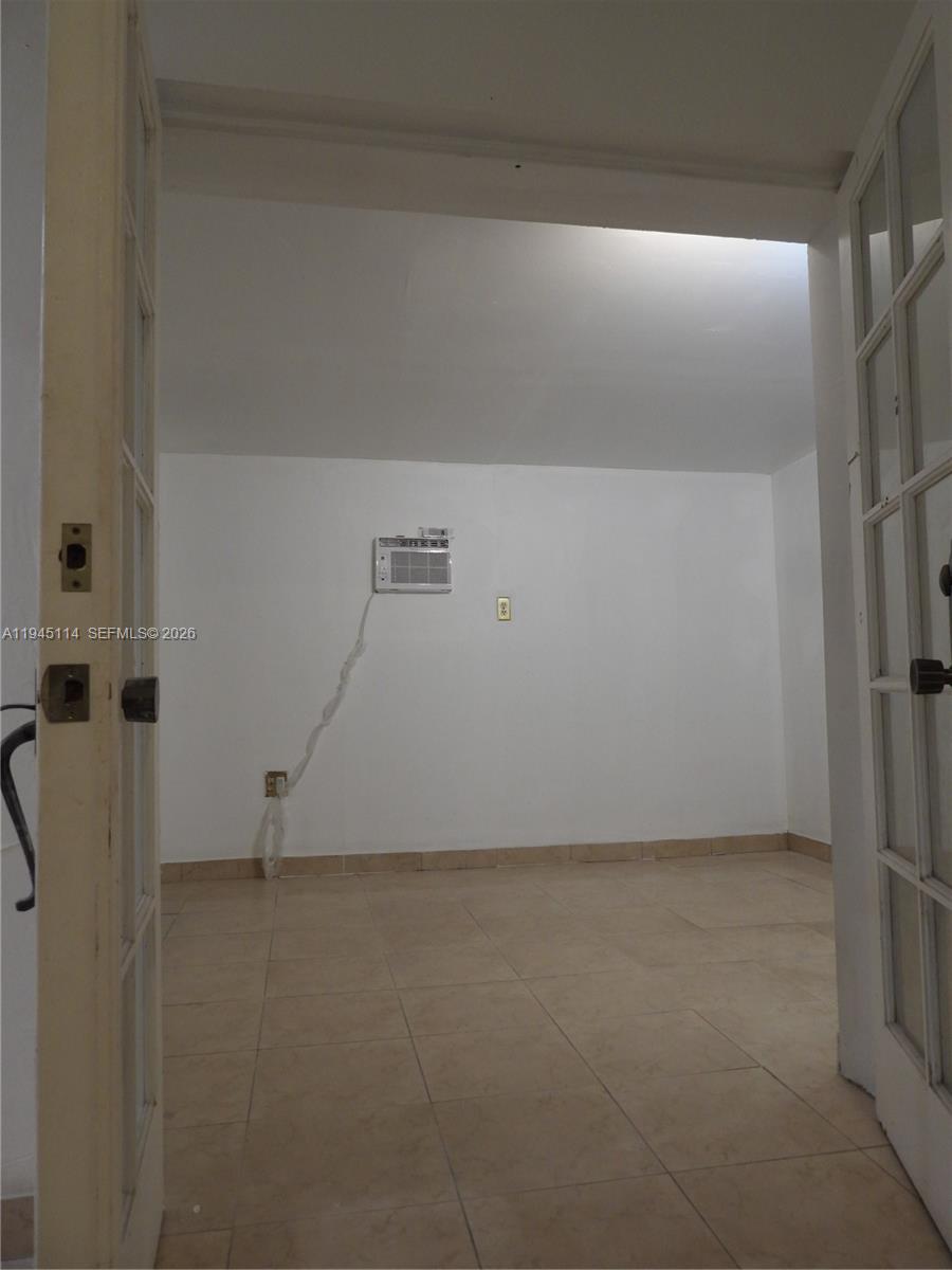 Undisclosed Address Miami, FL 33161