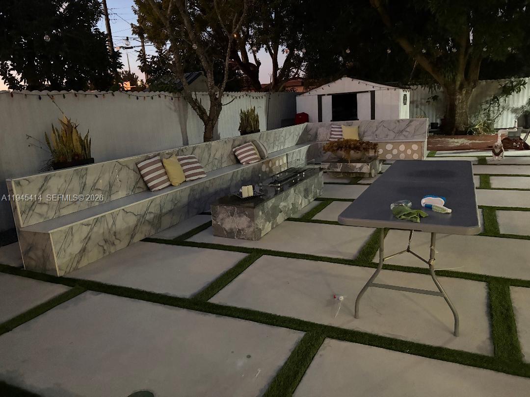 815 E 32nd St Hialeah, FL 33013