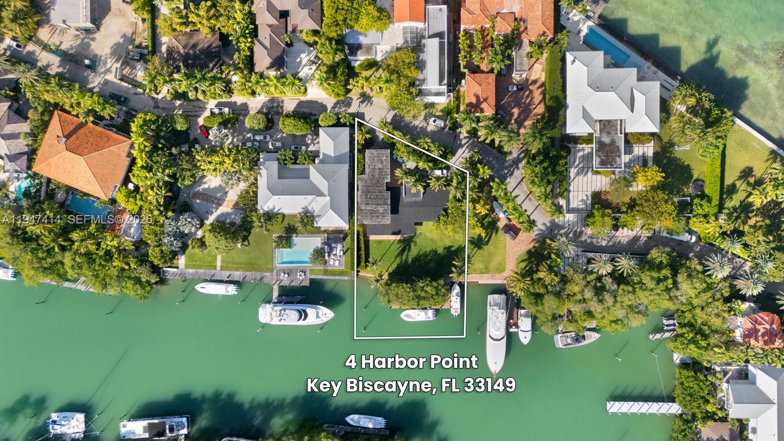 4 Harbor Pt Key Biscayne, FL 33149