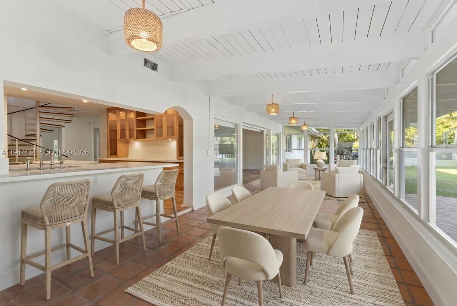 4 Harbor Pt Key Biscayne, FL 33149