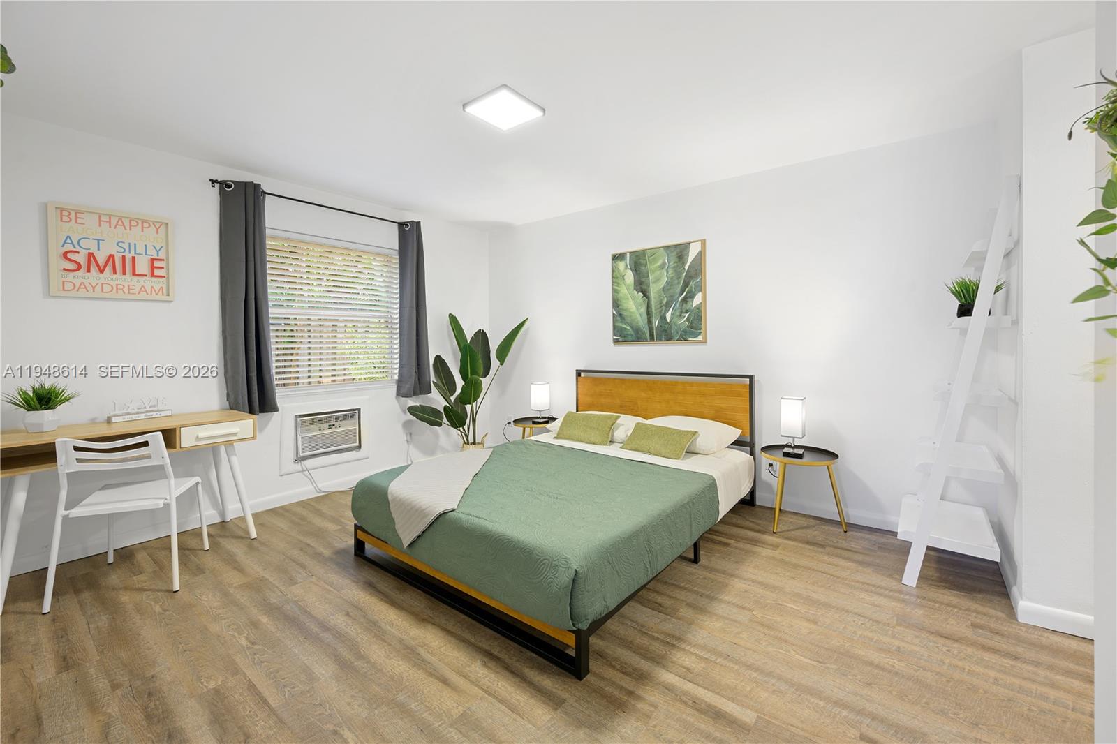 1730 NE 7th St #1-5 Fort Lauderdale, FL 33304